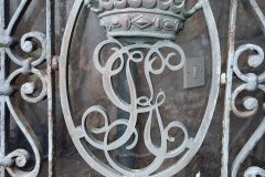 Les initales des Gilars de Keranflec